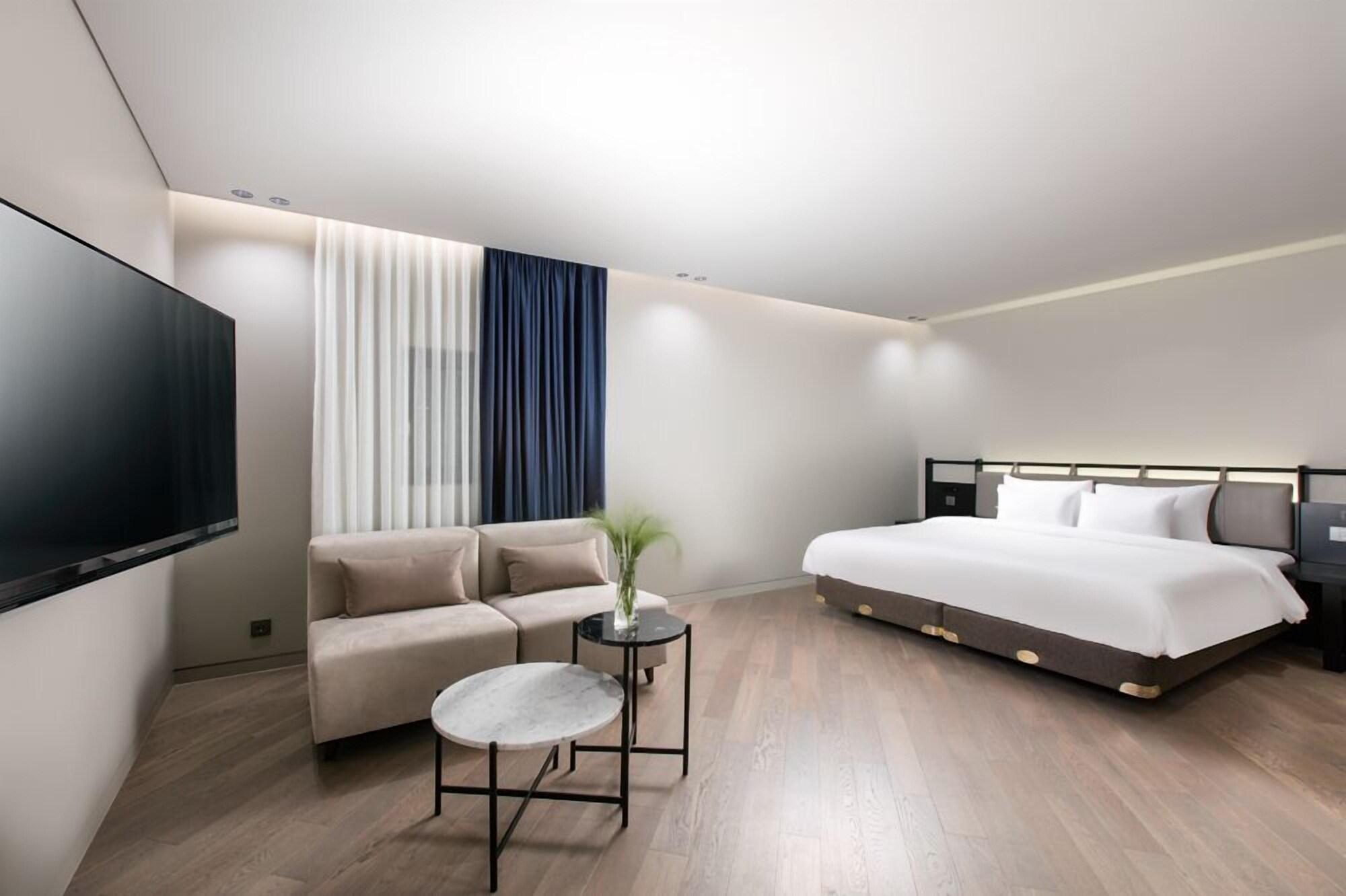 Sr Suites Pangyo Seongnam Exterior foto